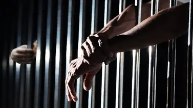 Condenan a profesor de la UNEFA por abusar sexualmente de dos alumnas Condenan a profesor de la UNEFA por abusar sexualmente de dos alumnas