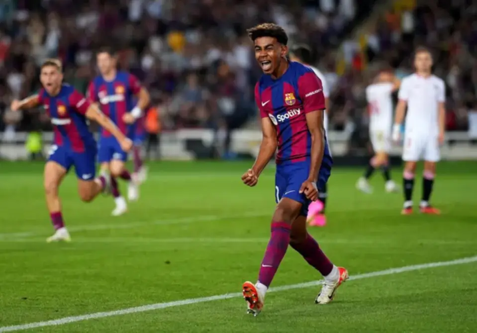 Jugadores del Barcelona muestran apoyo a Fermín López tras confirmar relación con famosa modelo