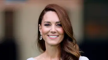 Kate Middleton reapareció junto al príncipe Guillermo y el rey Carlos III en una misa familiar Kate Middleton reapareció junto al príncipe Guillermo y el rey Carlos III en una misa familiar