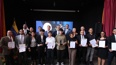 Chacao | Estudiantes reciben premio de historia (+Fotos)