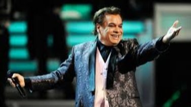 Juan Gabriel llega al mundo de Barbie (+Fotos)