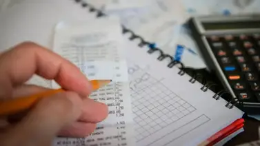 Illinois | Otorgarán alivio tributario a padres y maestros (+Monto) Illinois | Otorgarán alivio tributario a padres y maestros (+Monto)