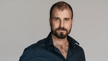Revelan la causa de muerte del actor Julián Ortega de la serie "Élite"