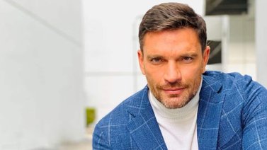 El acto de valentía de Julián Gil que lo llevó al éxito (+Video) 
