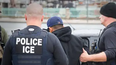 ¡Mucho cuidado! Aconsejan a latinos pensarlo dos veces antes de trabajar como agentes de migración: Deben recordar sus raíces ¡Mucho cuidado! Aconsejan a latinos pensarlo dos veces antes de trabajar como agentes de migración: Deben recordar sus raíces