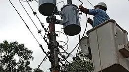 Corpoelec atiende más de 3 mil reportes de la VenApp en Miranda: instalaron nuevos transformadores y medidores