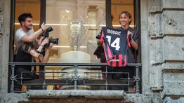 Serie A: Luka Modrić agiganta su leyenda y posa por primera vez con el uniforme del AC Milan