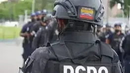 Capturan falsos médicos naturistas en Valencia: realizaban hasta intervenciones menores