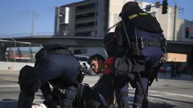 ¡Radicalizan las redadas! Agentes del ICE despliegan la "Operación Caballo de Troya" en Los Ángeles: desafían orden judicial ¡Radicalizan las redadas! Agentes del ICE despliegan la "Operación Caballo de Troya" en Los Ángeles: desafían orden judicial