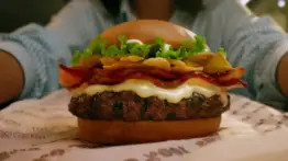 Una cadena de comida rápida regalará hamburguesas en EEUU toda la semana: así puedes disfrutar la promoción