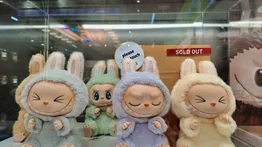 Robo de muñecos Labubus sacude a tienda viral en California: pérdidas por $7.000