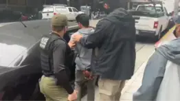 Redada del ICE en Los Ángeles: arrestan en Van Nuys a 20 jornaleros y vendedores ambulantes