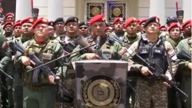 "Una bestia siniestra": La Guardia de Honor y la DGCIM responden a las acusaciones de EEUU contra Maduro y Venezuela "Una bestia siniestra": La Guardia de Honor y la DGCIM responden a las acusaciones de EEUU contra Maduro y Venezuela