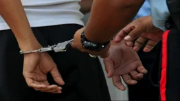 Capturan a cuatro personas por hurto: tenían en su poder un arma de fuego simulada