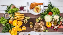 ¡Confirmado! Estos alimentos tienen mayor cantidad de vitamina C que la naranja: engordan menos por su bajo nivel de carbohidratos