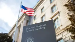 IRS ofrece ayuda este verano para impuestos tardíos: estos son los cuatro recursos disponibles