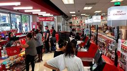 ¡Alerta en Target! La famosa minorista retira estas populares galletas: pueden tener trozos de madera