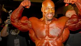 ¡Una leyenda en silla de ruedas! Así vive Ronnie Coleman tras una vida de deporte extremo