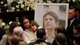 Gustavo Petro no asistirá al funeral de Miguel Uribe Turbay: ministro Armando Benedetti explica las razones