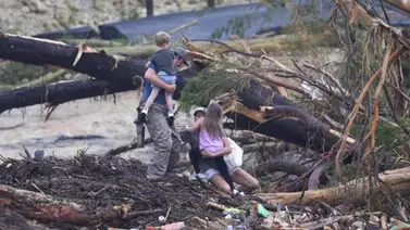 Ni el ICE ni el agua los dejaron en paz: familia indocumentada en Texas vive su tragedia Ni el ICE ni el agua los dejaron en paz: familia indocumentada en Texas vive su tragedia