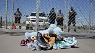 ICE deporta a tres niños estadounidenses con sus madres: uno de ellos tiene cáncer avanzado ICE deporta a tres niños estadounidenses con sus madres: uno de ellos tiene cáncer avanzado