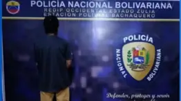 Hombre aprehendido por agredir de esta manera a su madre de 82 años