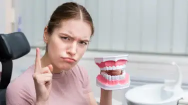 La rutina anual que debes hacer para combatir la placa dental: expertos recomiendan también comprar un cepillo de dientes adecuado para tu caso La rutina anual que debes hacer para combatir la placa dental: expertos recomiendan también comprar un cepillo de dientes adecuado para tu caso