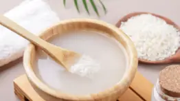 ¡No botes el agua de arroz! Tienes un tesoro en casa: descubre los milagros que puedes hacer con esta sustancia tan común al cocinar