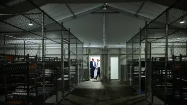 Abogados en alerta: la enfermedad que sacude el centro de detención Alligator Alcatraz Abogados en alerta: la enfermedad que sacude el centro de detención Alligator Alcatraz