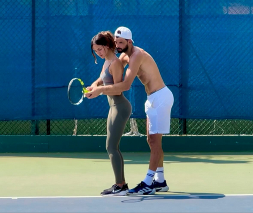 Clases con amor: así se divierten Eiza González y Grigor Dimitrov Clases con amor: así se divierten Eiza González y Grigor Dimitrov