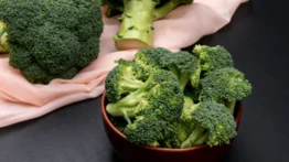 El brócoli es un súper alimento con poderes poco conocidos para tu salud: lo recomiendan para prevenir estas terribles enfermedades