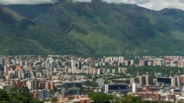 Hurtan camioneta en una cauchera de Caracas: conozca cómo fue recuperada en menos de 24 horas
