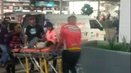 En imágenes: camioneta cae al vacío en la vía a Choroní y deja víctimas fatales