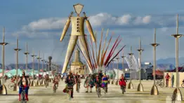 Burning Man 2025: autoridades de Nevada lanzan esta advertencia de riesgo para los asistentes
