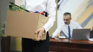 Despedirán a más de 4000 trabajadores de Chicago para final de año: esta es la razón que alarma a la comunidad Despedirán a más de 4000 trabajadores de Chicago para final de año: esta es la razón que alarma a la comunidad