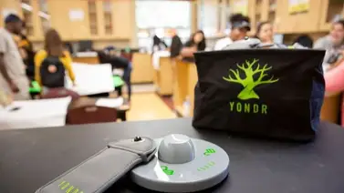 Escuelas de EEUU aplican estricta medida para evitar distracciones: así funcionan las fundas bloqueadoras de celulares Escuelas de EEUU aplican estricta medida para evitar distracciones: así funcionan las fundas bloqueadoras de celulares