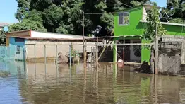 ¡Alerta roja en Bolívar! Autoridades atienden a miles de familias afectadas por crecida del Río Orinoco
