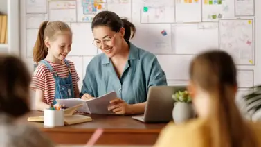 Regreso a clases en EE.UU: estas grandes marcas lanzan descuentos para maestros de hasta 60 % Regreso a clases en EE.UU: estas grandes marcas lanzan descuentos para maestros de hasta 60 %