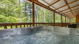 2001ONLINE - USA - KENTUCKY DOS ANCIANAS