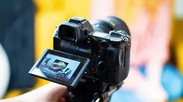 "Es la peor pesadilla de cualquier padre": detienen a educador con más de 100 videos de abusos contra niños