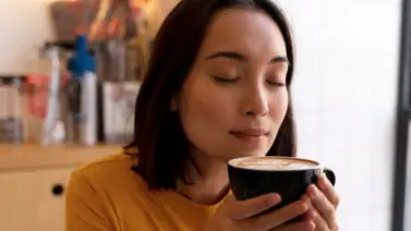 Esta es la forma correcta de beber café para cuidar tu salud: alerta con las sustancias que agregas a esta popular infusión Esta es la forma correcta de beber café para cuidar tu salud: alerta con las sustancias que agregas a esta popular infusión