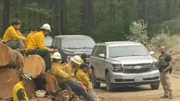 ¿Héroes o criminales? La Patrulla Fronteriza detiene a inmigrantes en plena batalla contra el fuego en Washington