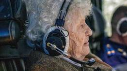 Muere a sus 104 años la "abuela de hierro": veterana reconocida por insólitas hazañas 