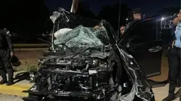 Detienen a conductor que huía tras provocar violento choque: una mujer murió