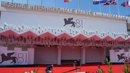 La actriz más polémica del 2025 recibe reconocimiento en el Festival de Venecia: conoce los detalles