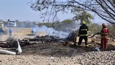Tragedia en Perú: al menos 13 muertos tras caída de avioneta sobre las Líneas de Nazca Tragedia en Perú: al menos 13 muertos tras caída de avioneta sobre las Líneas de Nazca