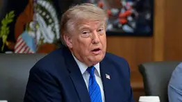 Donald Trump frena ataque contra Irán y exige la apertura de Ormuz: condiciones de la nueva negociación