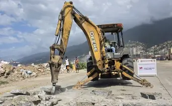Inicia rehabilitación en la avenida Bicentenario de La Guaira: buscan restituir fluidez en la zona