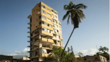 Venezuela Renace: Gobierno busca reparar casi 4 mil casas en La Guaira Venezuela Renace: Gobierno busca reparar casi 4 mil casas en La Guaira