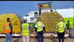 Aterriza el primer vuelo de carga en Maiquetía luego de los terremotos: ¿desde dónde vino?